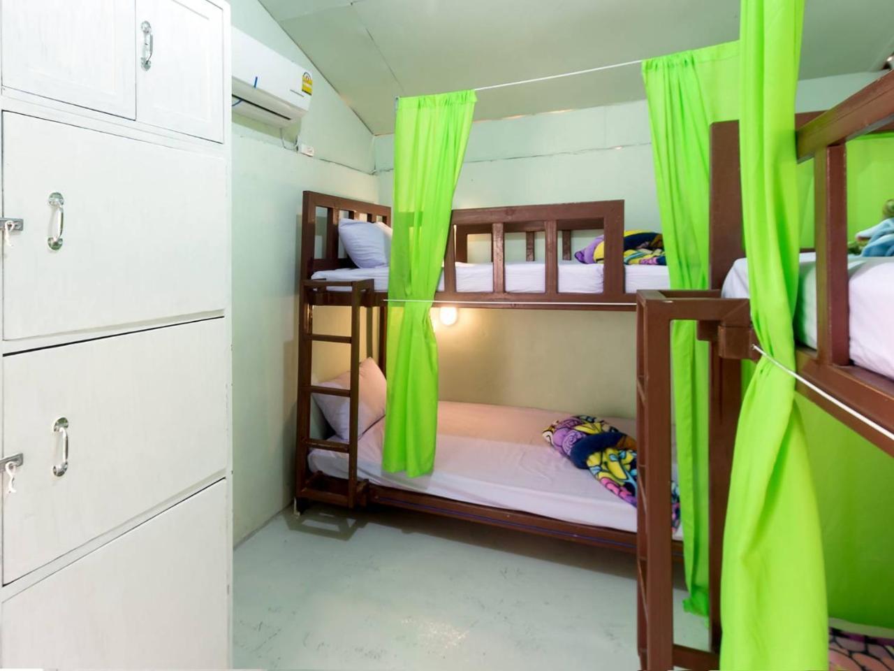 On The Beach Hotel Ko Lanta Екстериор снимка